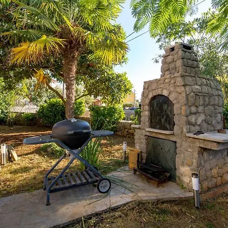 House Noa מאלינסקה