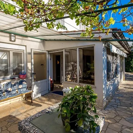 House Noa בית נופש מאלינסקה