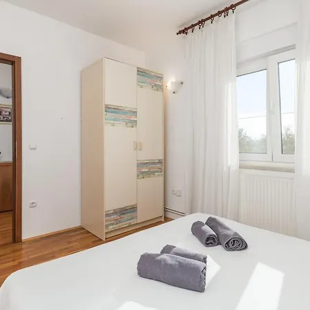 Casa de Férias House Noa Malinska