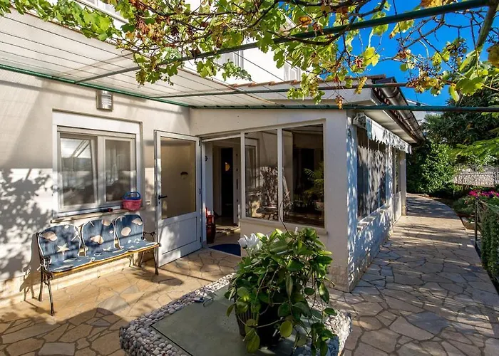 House Noa בית נופש מאלינסקה